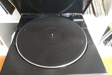 Kenwood - KD - 727 Kwarts PLL-Directaandrijving Platenspeler, Nieuw