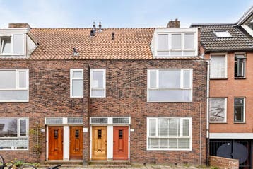 Appartement te huur aan Winschoterdiep in Groningen, Huizen en Kamers, Groningen