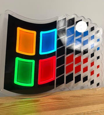 Windows 95 - Neonlichtbord - plexiglas