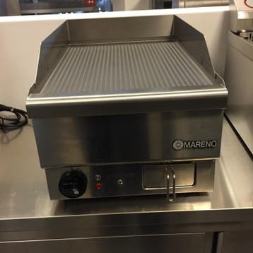 Mareno elektrische bakplaat geribbeld, Ophalen, Gebruikt, Ovens, Magnetrons en Steamers