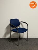 Piqueras Y Crespo - Vergaderstoel - Blauw gestoffeerd - chro, Vergader- of Presentatieruimte, Ophalen of Verzenden, Gebruikt, Stoel