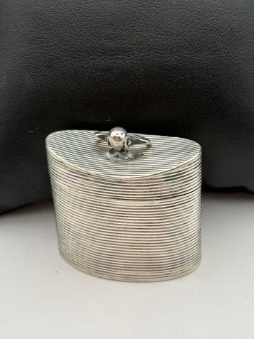 Antonie Keun 1822-1837 - Lodereindoosje - .833 zilver -