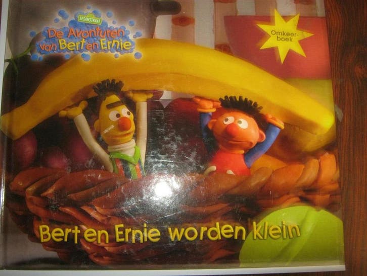 Bert & Ernie omkeerboek 9789048002979, Boeken, Kinderboeken | Kleuters, Zo goed als nieuw, Verzenden