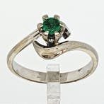 Ring - 18 karaat Witgoud - 0.48ct. tw. Smaragd, Nieuw