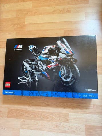 Lego Set - 42130 - Technic - BMW M 1000 RR, Kinderen en Baby's, Speelgoed | Duplo en Lego, Nieuw