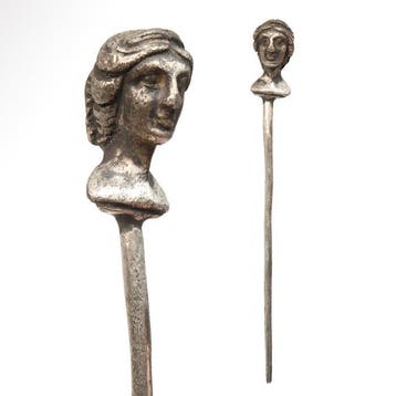 Oud-Romeins Zilver Speld bekroond met het borstbeeld van, Antiek en Kunst