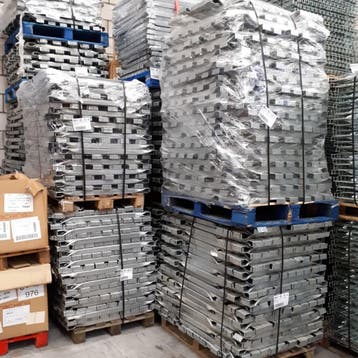 Aanbieding: Voordeelrij deels gebruikte AR T2 palletstelling