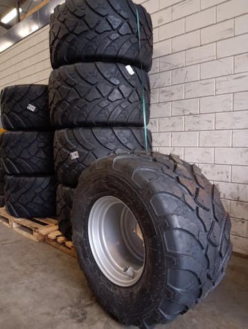 500/50R17 Ascenco complete wielen 6 gaats