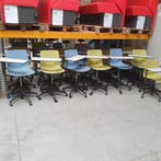 Four design conferentiestoel - groen en blauw kunststof zitt, Ophalen of Verzenden, Nieuw in verpakking