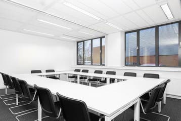Kantoorruimte in Regus Business Park, Verzenden