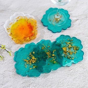 Siliconenmal onderzetter glazen bloemvorm epoxy resin 16 cm, Hobby en Vrije tijd, Ophalen of Verzenden, Nieuw