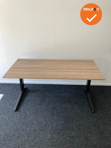 Ahrend Essa handmatig verstelbaar bureau - nieuw blad naar k, Werkplek, Ophalen of Verzenden, Gebruikt, Bureau
