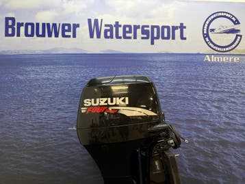 “ Suzuki 60 pk buitenboordmotor | In Complete Nieuw Staat “, Viertaktmotor, Ophalen of Verzenden, Zo goed als nieuw, 30 pk of meer