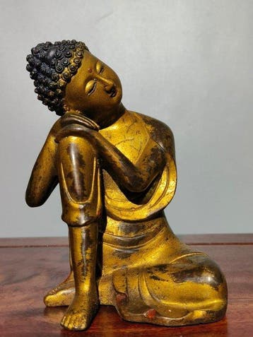 Decoratief ornament - Zittende Boeddha