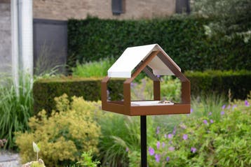 Vogelvoederhuisje op paal The Barn - Bruin, Verzenden, Nieuw