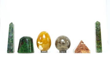 Zeldzame natuurlijke Ruby Zoisite, Chocolate Jasper, Smoky