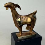 Robert Dyrcz - THE GOAT- bronze, Antiek en Kunst
