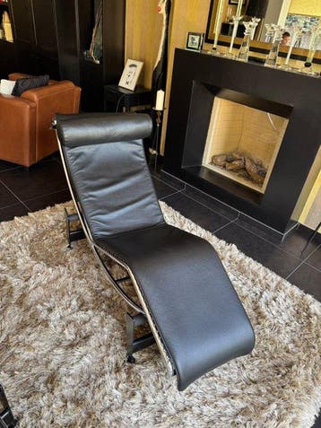 Cassina - Le Corbusier - Fauteuil - LC4 - Leder, Staal, Hout