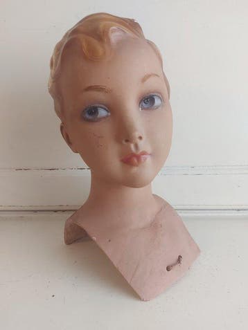 Mannequin - Antieke mannequin ,kinder buste , gips,origineel