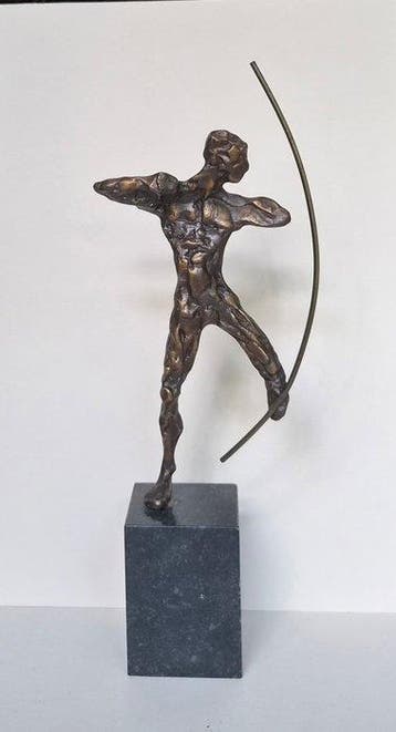 toegeschreven aan Zoran Males - Beeld, boogschutter - 32 cm, Antiek en Kunst