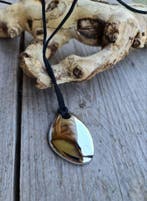 Chique Zilver ketting - zwarte koord - midden lengte -, Sieraden, Tassen en Uiterlijk, Kettingen, Nieuw