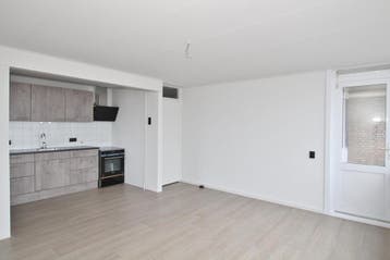 Te huur: Appartement Singelweg in Axel, Huizen en Kamers, Axel, Zeeland, Appartement