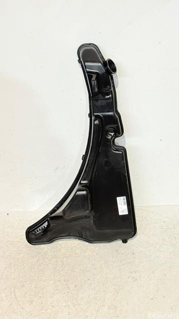 Audi Q3 F3 ruitensproeier  reservoir tank 83H955449, Auto-onderdelen, Ruiten en Toebehoren, Ophalen, Gebruikt
