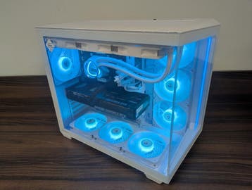 RGB Game PC: Intel i7 12700 - RTX 5070 Ti - 16GB DDR5, 1 TB M2.0 SSD nieuw, Virtual Reality, Refurbished, Ophalen of Verzenden
