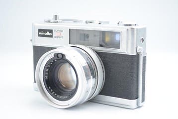 Minolta Hi-matic 11 with Rokkor-PF 1.7/45mm Meetzoeker, Nieuw