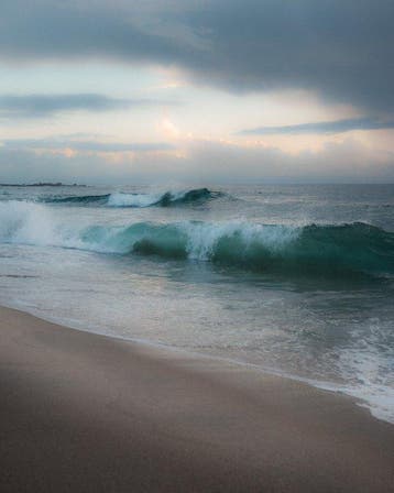 J. Alves-Vieira - A smooth sea never made a skilled sailor