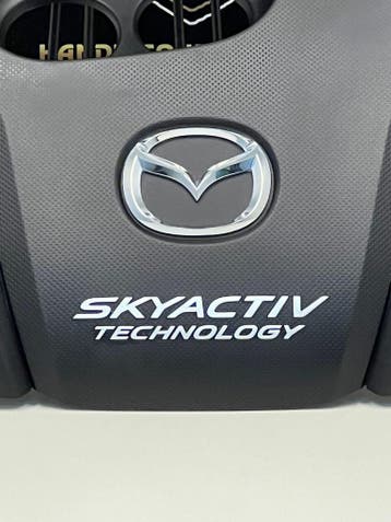 Mazda 2 1.5i afdekplaat bj.2016 Artnr. P53N102F1, Gebruikt, Mazda