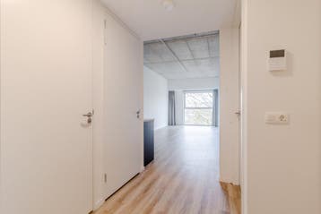 Te huur: Appartement s-Gravelandseweg in Schiedam, Huizen en Kamers, Huizen te huur, Zuid-Holland, Appartement, Schiedam