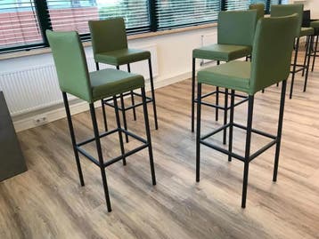 Set van 4 leren barkrukken - groen leer, Ophalen of Verzenden, Nieuw, Leer