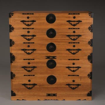 Ishôdansu  (ladenkast voor kleding) - Kiri (Paulownia)