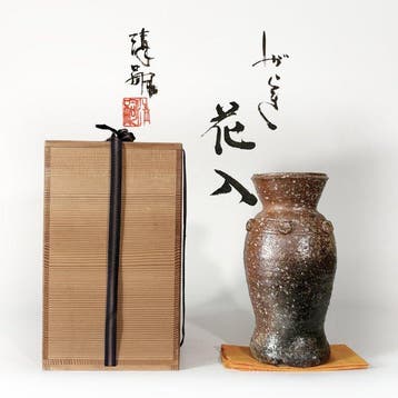 Vaas - Klei - Japan - Houtgestookte Hanaire-vaas (Zonder