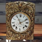 Fleurig comtoise-mechanisme - Koper, emaille, brons. -