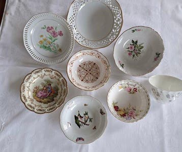 Herend - Schaal (8) - Porselein - Herend+wedgwood enz