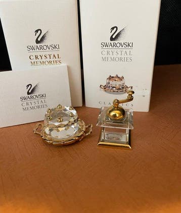 Swarovski - Beeldje - Memories Verjaardagstaart en
