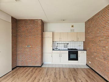 Te huur: Appartement Bredaseweg in Roosendaal, Noord-Brabant, Roosendaal, Appartement