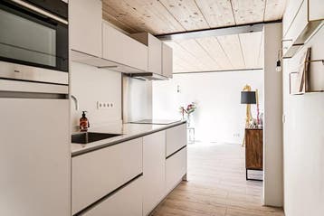 Te huur: Appartement Verspronckweg in Haarlem, Huizen en Kamers, Noord-Holland, Appartement, Haarlem