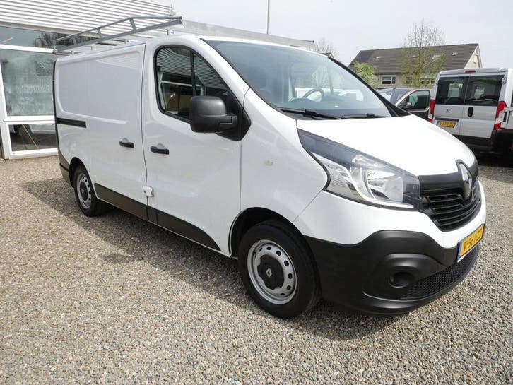 Renault Trafic 1.6 dCi 125PK, L1H1, Airco, Auto's, Bestelauto's, Dealer onderhouden, Lease, Handgeschakeld, Overige kleuren, Financial lease