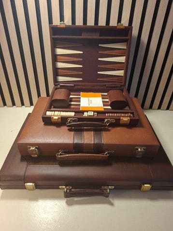 Schaakspel - 3 x Vintage grote Backgammon spel - koffer -