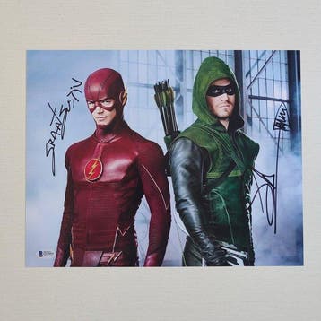 The Flash & Arrow - Grant Gustin & Stephen Amell -, Nieuw