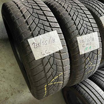 2 x Goodyear UltraGrip 235-55-18 Winterbanden 5,5mm, Auto-onderdelen, Banden en Velgen, 18 inch, Gebruikt, 235 mm, Band(en)