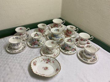 Paragon - Koffie- en theeservies (23) - bone china