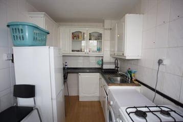 Te Huur Kamer Rhododendronstraat In Den Haag, Minder dan 20 m², Den Haag
