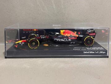 Minichamps 1:43 - Modelauto - Oracle Red Bull Racing RB18, Nieuw