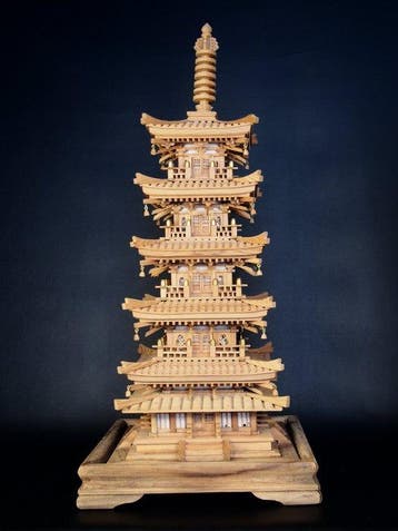Hout - Kaku Takayoshi  - Zeer fraaie grote