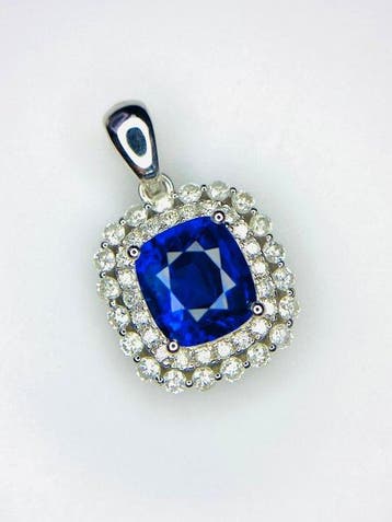 Hanger - 14 karaat Witgoud - 2.22ct. tw. Saffier - Diamant