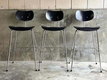 (22 stuks) Wilde + Spieth SB 68 barstoelen – per stuk of set, Ophalen, Met voetsteun, 60 tot 90 cm, Hout